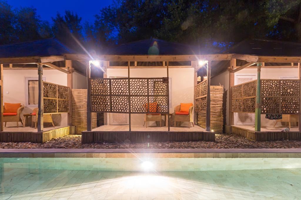 Avia Villa Resort Gili Meno Dış mekan fotoğraf