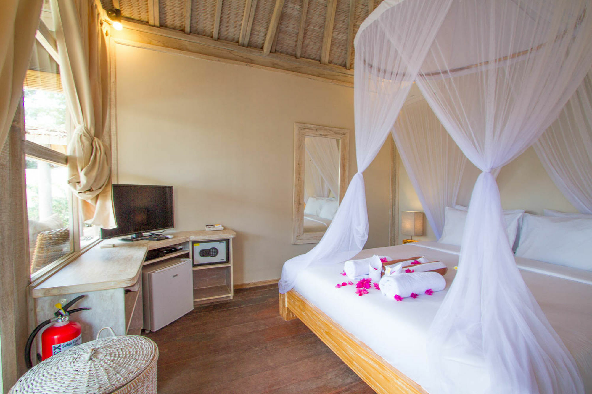 Avia Villa Resort Gili Meno Dış mekan fotoğraf